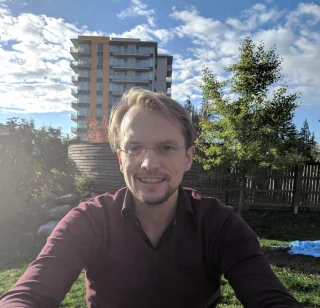 Profile photograph of Ben Cardoen